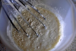prajitura cu foi cu miere si crema caramel 026